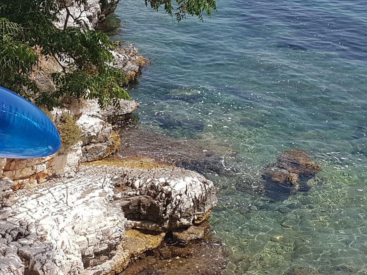 Bayside House Apartment Kassiopi Bagian luar foto